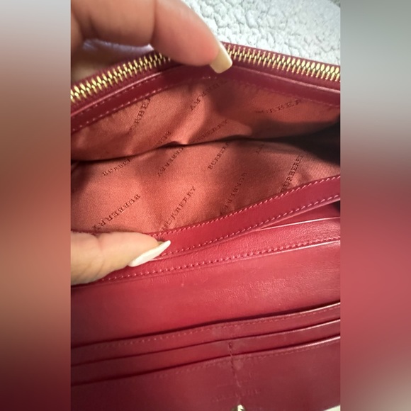 Burberry Continental Wallet Brown and Red - Picture 10 of 16